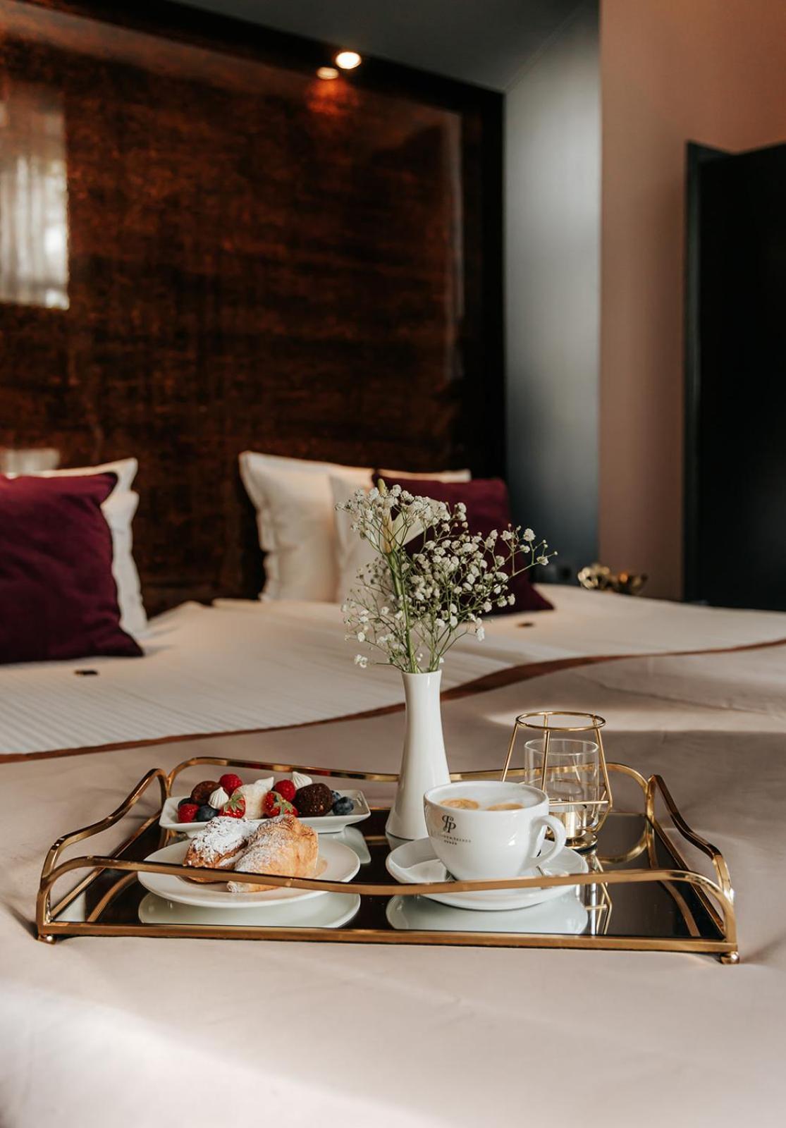 Hotel Platinum Palace Boutique &