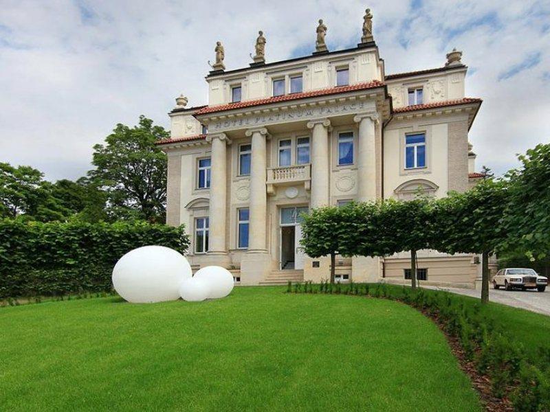 Hotell Platinum Palace Boutique & 5*